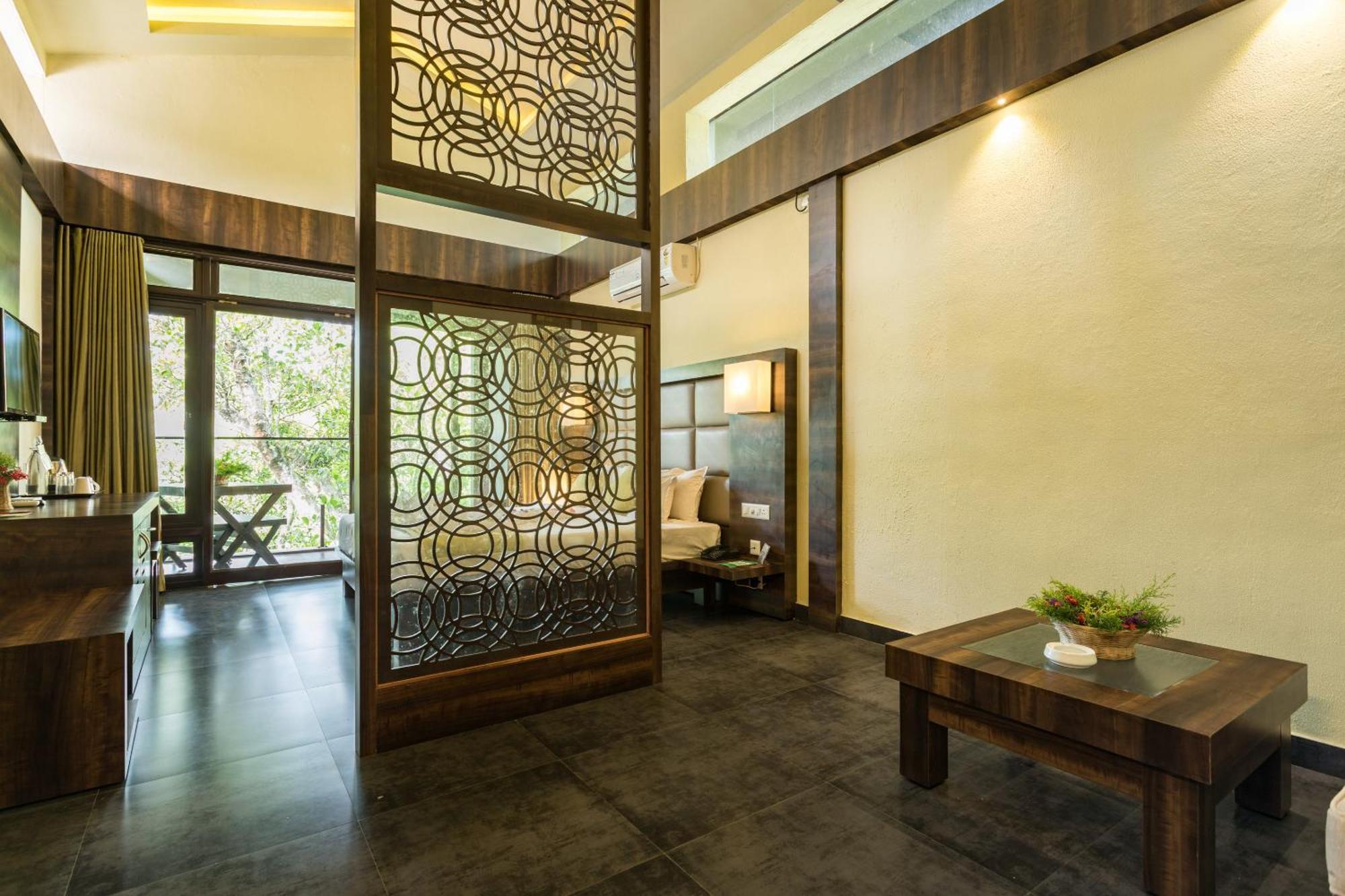 The Mountain Courtyard Thekkady Hotel Luaran gambar