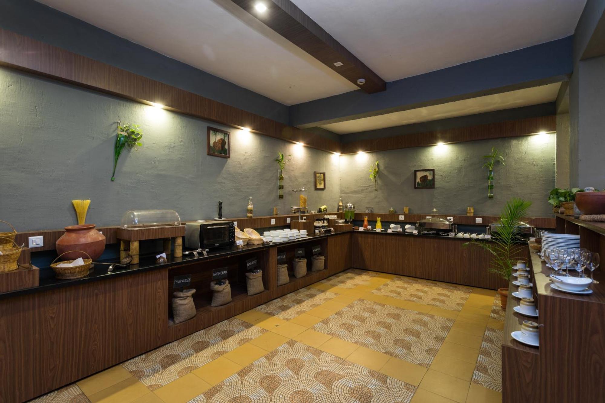The Mountain Courtyard Thekkady Hotel Luaran gambar