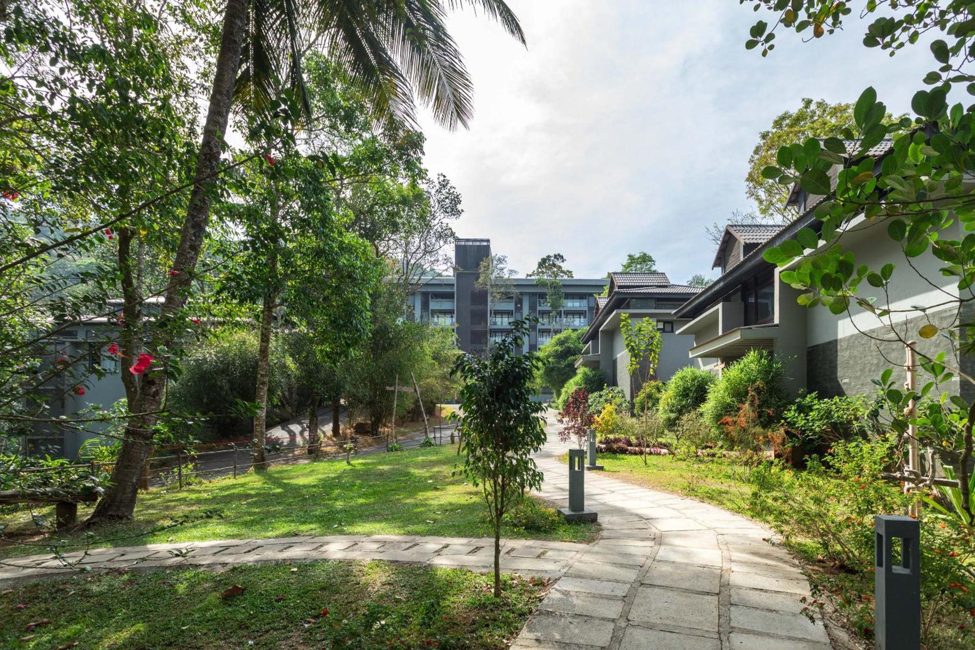 The Mountain Courtyard Thekkady Hotel Luaran gambar